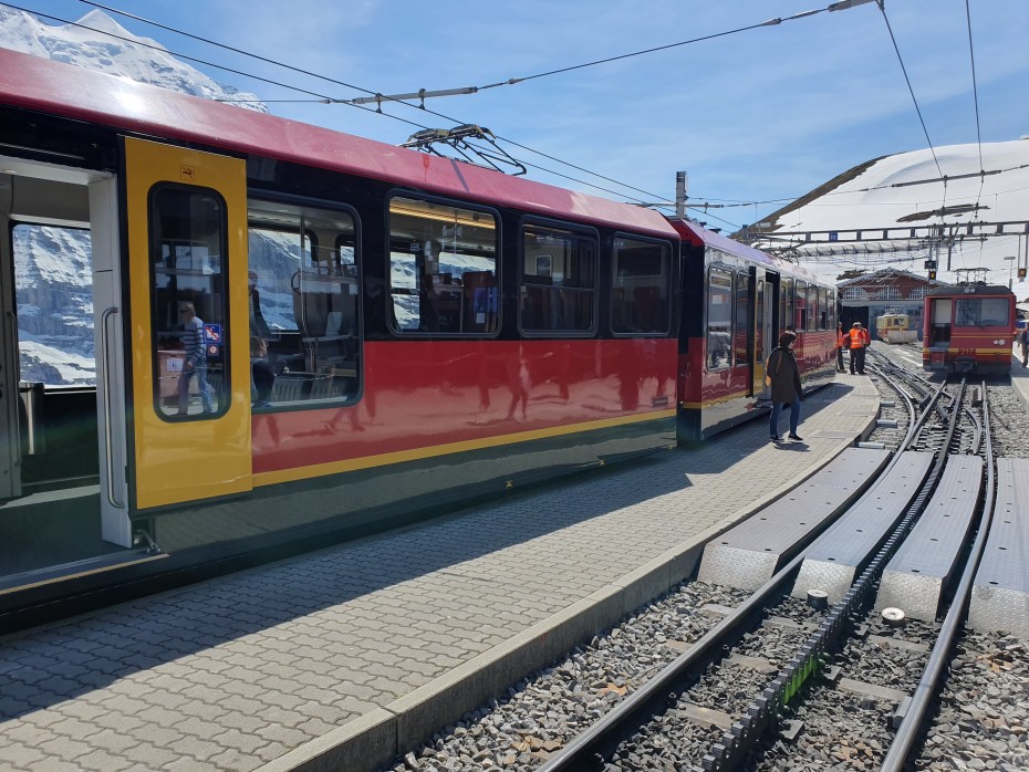 68971d63d3d16c04eb0e007b1ca8e6f3_1560491